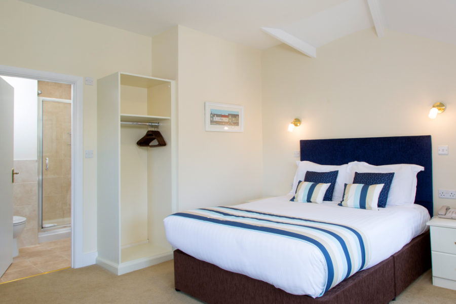 ensuitedouble ensuitedouble